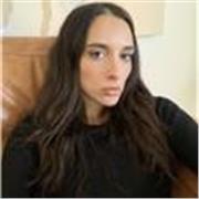 Chiara, paziente e attenta. Se cerchi aiuto per lo studio, compiti e verifiche sono la persona giusta!