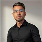 Professor de História recém-formado. Trago didática atualizada e paixão por educar, pronto para somar à equipe escolar