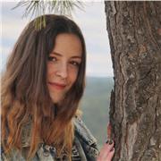 Clases a educación primaria i secundaria. También refuerzo y tecnicas de estudio. Soy integradora social y Psicóloga. Actualmente estudiante de máster