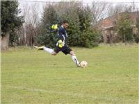 Ex jugador de fútbol apto para dar clases