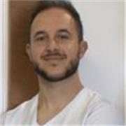 Profesor de fisioterapia especialista en valoración, fisioterapia deportiva y readaptación.