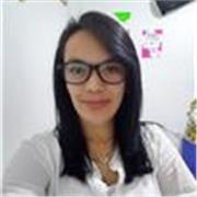 Profesora licenciada en pedagogía infantil, ofrece clases de español para todas las edades