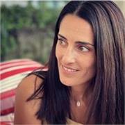 Professeure d'art et de design en ligne - approche créative et structurée