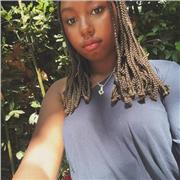 Puedo ayudar en todo tipo de materias pero se me da muy bien el inglés, me defino como alguien amigable y con ganas