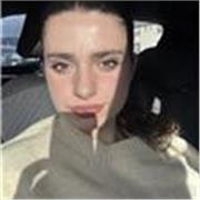 Laureanda in biotecnologie a Pisa propensa a questa offerta lavorativa riguardo le scienze