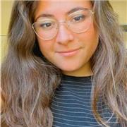 Soy una persona responsable y autodidacta. Profesora de Primaria. Estudié el grado de historia en la UAB