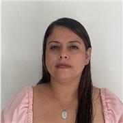 Soy una mujer perseverante y me gusta buscar soluciones, no crear problemas. Mis alumnos pueden estar desde primaria hasta técnicos