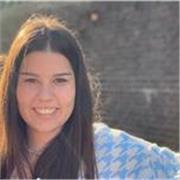 Profesora de idiomas y apoyo escolar para niños