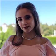 Psicóloga con el objetivo de ayudar a los alumnos en todo lo que necesiten