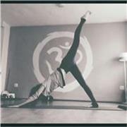 Clases de yoga on-line. Ashtanga yoga, hatha vinyasa, yoga iniciación. Imparto clases de yoga desde hace 10 años y práctico desde hace casi 20 años, titulación certificada