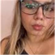 Estudiante universitaria con avanzado nivel de inglés dispuesta a impartir conocimiento en niños y jóvenes de manera personalizada