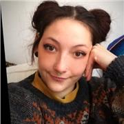 Proffesseure de dessin, diplomée en Illustration, sur Paris