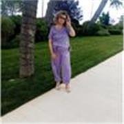 MAESTRA PER SEMPRE 
Ho insegnato ITALIANO per qusrantadue anni. Sono brava e paziente.