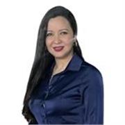Licenciada en Bioanálisis, con 10 años de experiencia en el área de bioquímica, biología y técnicas de laboratorio. 