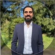 Engagierter Deutschlehrer für alle Niveaus – motivierender Unterricht mit Spaß und Struktur