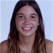Profesora de apoyo escolar presencial para niños