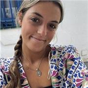 Profesora de refuerzo para alumnos de Primaria