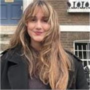 Estudiante de Pedagogía imparte clases particulares en Zona Triana-Viapol-Nervión de Inglés a estudiantes de Primaria y ESO