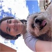 Profesora de Primaria con experiencia con adolescentes con div. funcional y en aulas ordinarias de tercero y sexto de primaria.