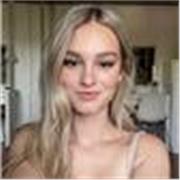 Integradora social, con experiencia como monitora de refuerzo en coles 