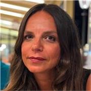Ciao! Sono Daniela, laureata in Economia e con un background di studi al Liceo Scientifico. 
Contattami per un supporto :)