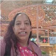 Ein spanischer Muttersprachler bietet eine Stunde Konversation an, um Ihr Spanisch zu verbessern.
