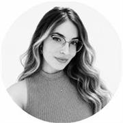 Educadora e Integradora Social con +4 años de experiencia, te acompaño a definir tu futuro académico y profesional con claridad.
