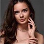 Profesora de refuerzo de todos los cursos, apto para todas las edades. Especializada en primaria y ESO