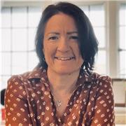Maxine Kemp