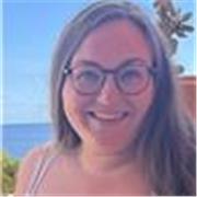 Qualified Level 5 TEFL teacher. Patient and enthusiastic to help anyone wanting to learn English!