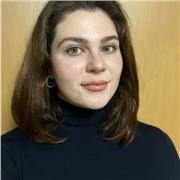 English tutor with over 10 year experience offering 1:1 online classes for children and adult