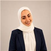 Professional Science and Biology tutor with +3 years of experience offering high-quality online lessons for students.