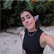 Profesora de matemáticas con ingeniería industrial y estadística