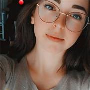 Insegnante per bambini da 5 ai 12 anni , di tutte le materie. Sono diplomata al liceo pedagogico e sono una studentessa universitaria nella facoltà di scienze dell'educazione