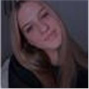 Studentka specjalizująca się w zajęciach online dla dzieci