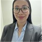 Profesora de anatomía, paciente y cordial apta para todas las edades