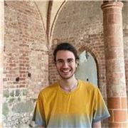 Laureato in storia dell'arte presso la Humboldt-Universität di Berlino offre lezioni online di tedesco e storia dell'arte