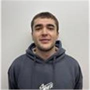 Soy un estudiante de eduación primaria y jugador profesional de voleibol. Me gustaria dar clase a cualquier alumno