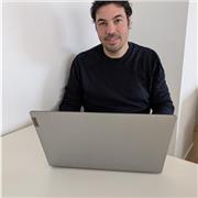 Actualmente soy Consultor en Estrategia y Finanzas (Freelance), anteriormente Director Financiero.