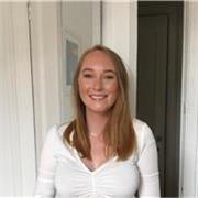 I teach fun and engaging English to everyone!