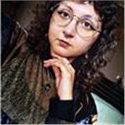 Profesora de Lengua y Literatura con experiencia en estudiantes de 7° básico a IV medio