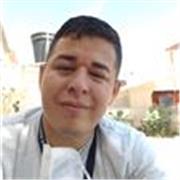 Profesor de ciencias sociales imparte clases particulares a niños de todas las edades