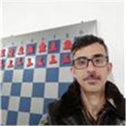 Ciao sono Mario, Istruttore di scacchi della Federazione scacchistica Italiana con anni di esperienza con giovani e adulti.