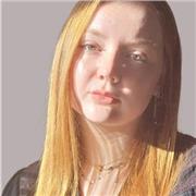 Profesora nativa de francés importe clases particulares de todos niveles a personas de todas edades