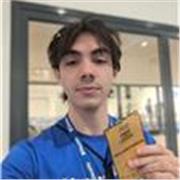 Soy estudiante de ingeniería, enseñó física, matemáticas y inglés.