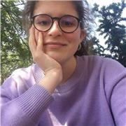 Studentessa universitaria al secondo anno offre lezioni e/o ripetizioni a studenti delle elementari, medie e scuole superiori