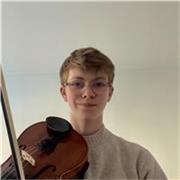 Violin tutor offering lessons to go through grades 1-5