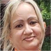 Profesor de primaria apto para todas las edades y niveles.