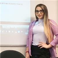 Sou professora particular com experiência do ensino Ari de Sá, pós-graduação em educação financeira e estatística e com mestrado