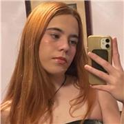 Profesora de Geografía apta para cualquier tipo de edad.